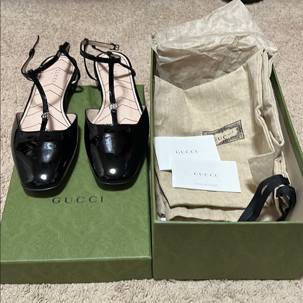 Gucci Black Patent Leather T-Strap Slingback Pumps